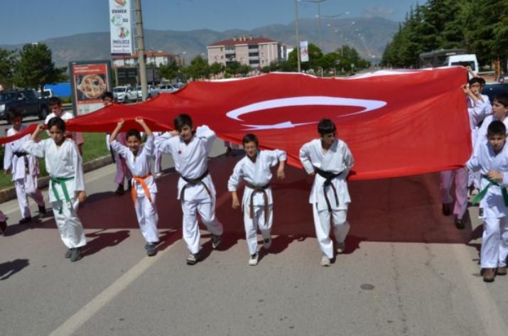 Atatürk’ün, Erzincan’a Gelişi Kutlandı